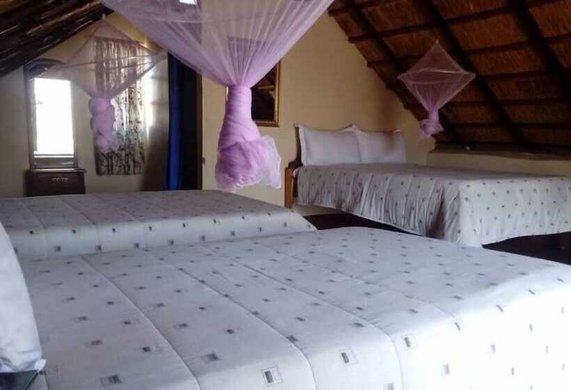 בית מלון כפרי Liya Lodge And Campsite