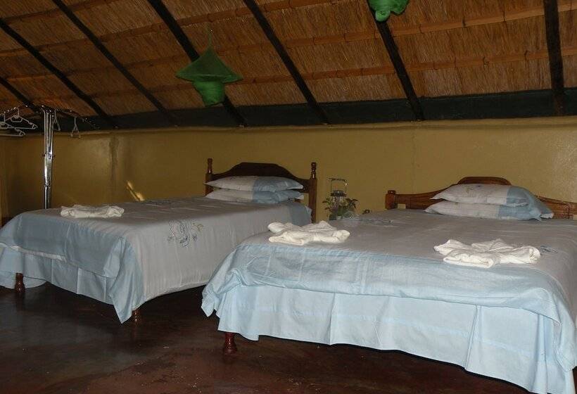 בית מלון כפרי Liya Lodge And Campsite