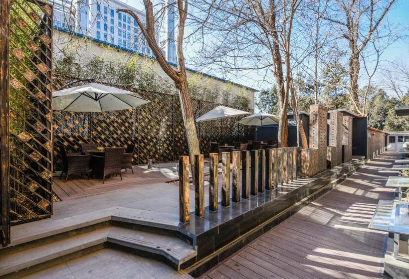 Отель Qiu Guo Wukesong