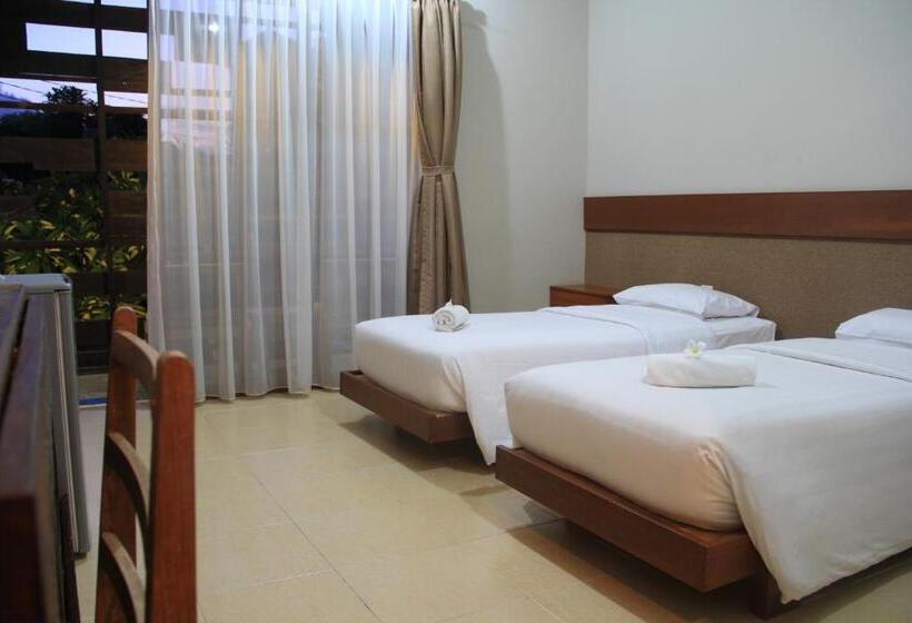 酒店 Semarandana Bedrooms And Pool