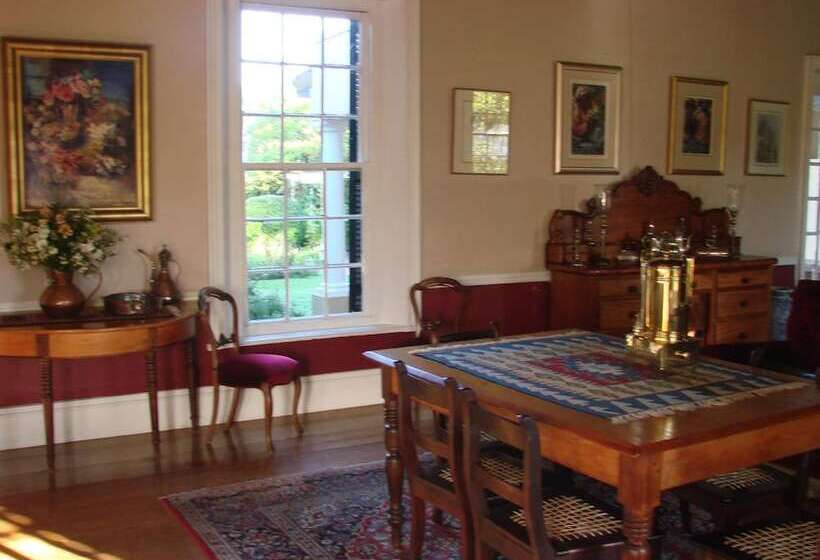 פנסיון Die Waenhuis Guest House