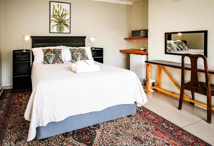 Pension The Village In Hatfield