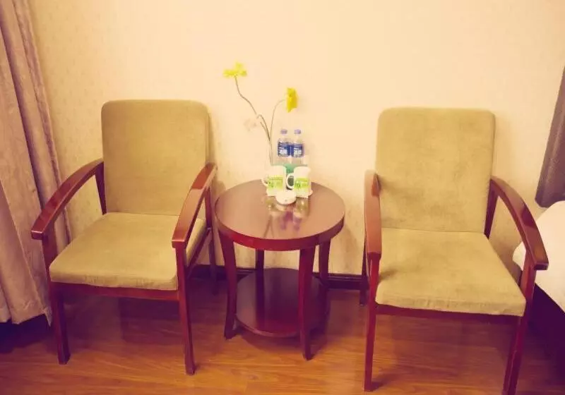 Hotelli Greentree Inn Shanxi Yan An Luochuan Fuqian Street Express