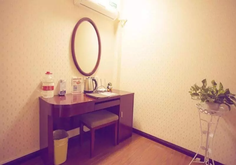 Hotelli Greentree Inn Shanxi Yan An Luochuan Fuqian Street Express