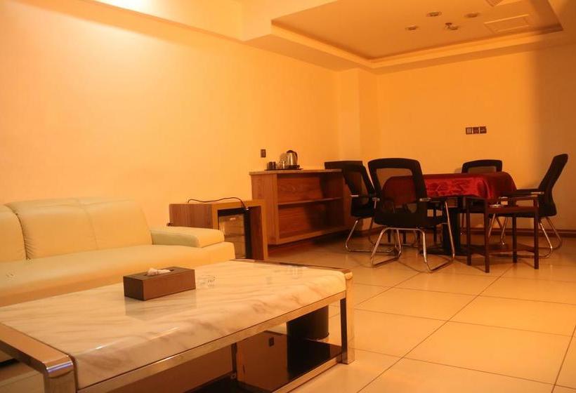 Hotel Jiajie Inn Haikou Mingmen Square Branch