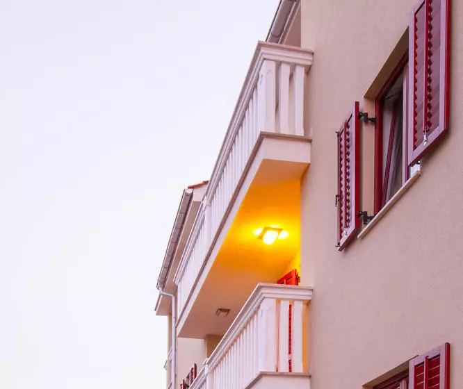 Apartments Mike