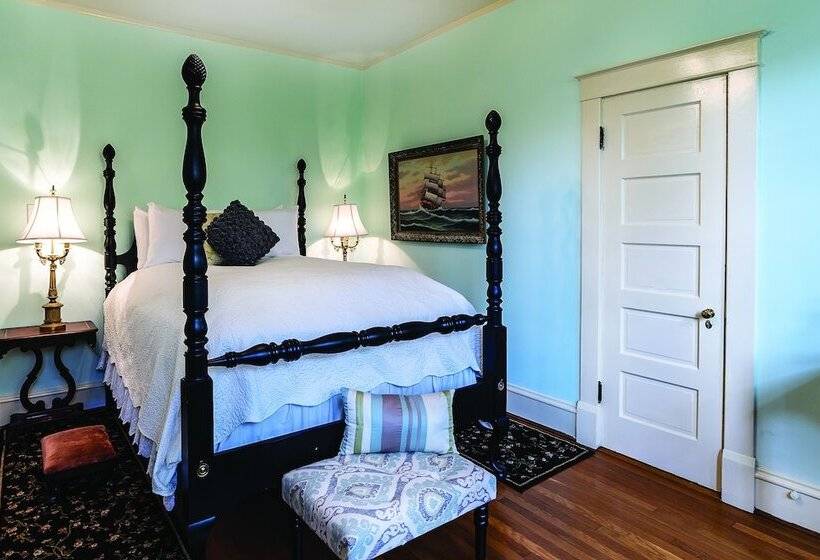 ベッドアンドブレックファースト Hillcrest Mansion Inn