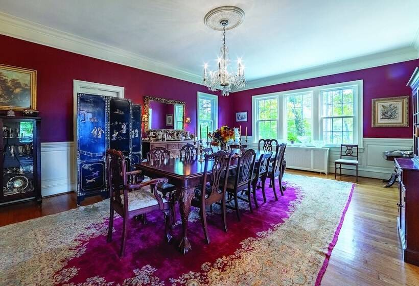 ベッドアンドブレックファースト Hillcrest Mansion Inn