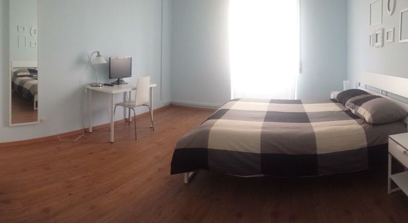 تختخواب و صبحانه La Cornice Guest House