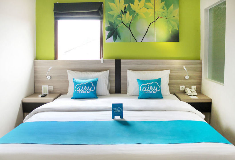 Hotel Airy Karamat Bhayangkara 127 Sukabumi