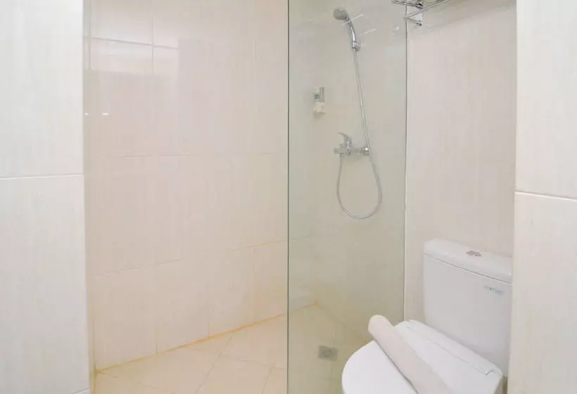 Hotelli Airy Legian Sunset Road Nakula 9 Kuta Bali