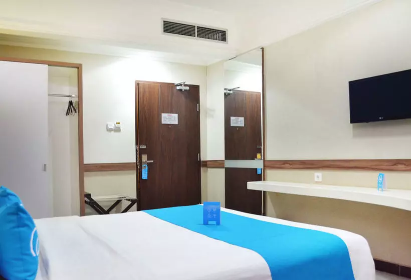 Hotelli Airy Ngarsopuro Gatot Subroto 89 Solo