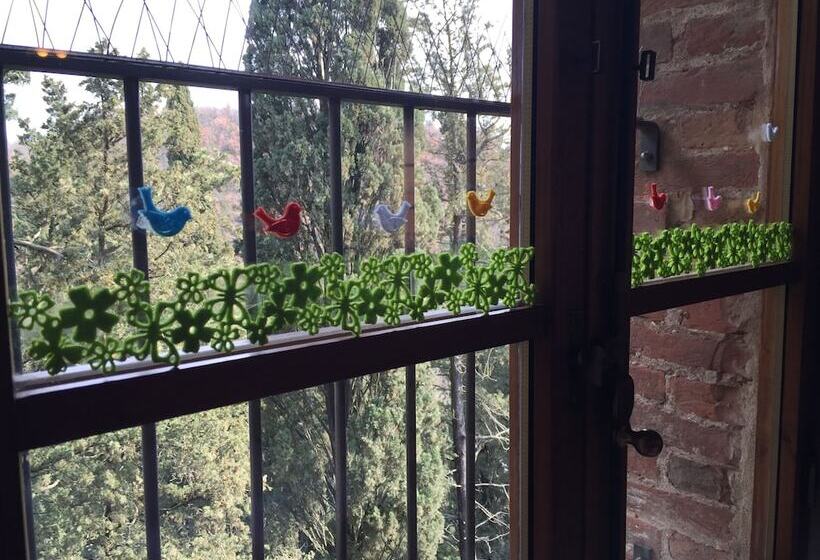 ホテル Antico Granaione