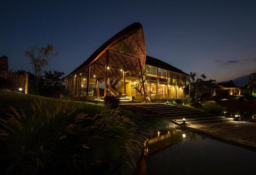 Hotel Boribot Pool Resort