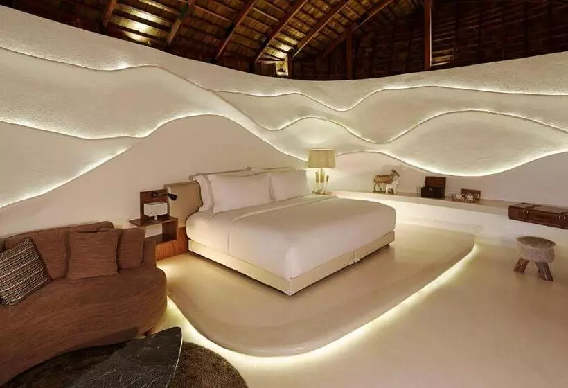 Hotelli Boribot Pool Resort