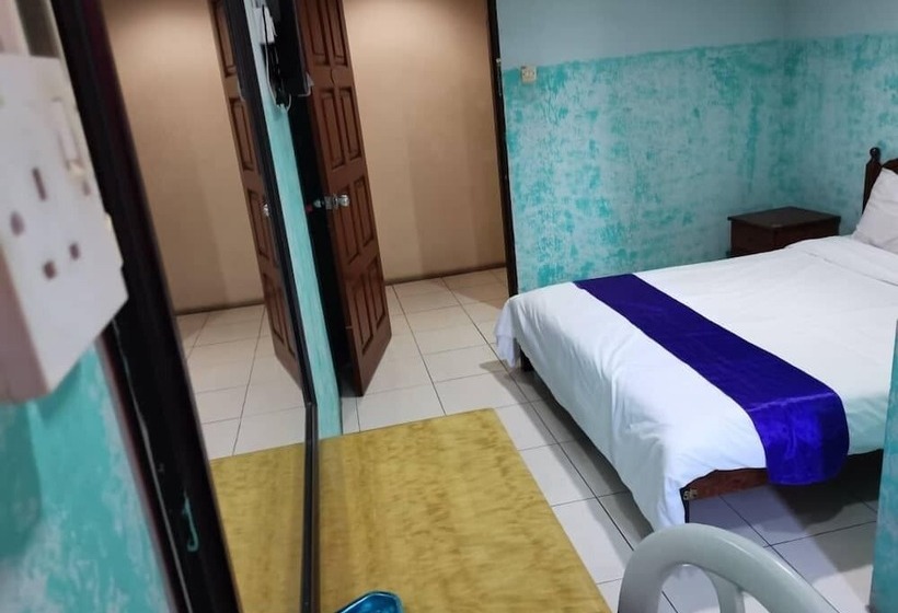 בית מלון כפרי Gw Furama Apartment