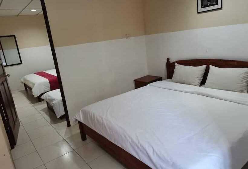 בית מלון כפרי Gw Furama Apartment