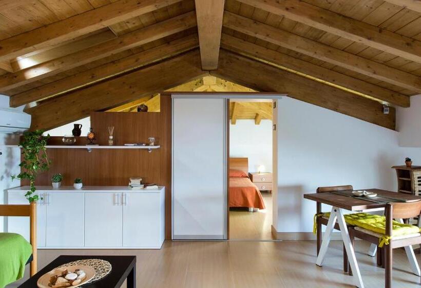 هتل La Finestra Sul Golfo Affittacamere