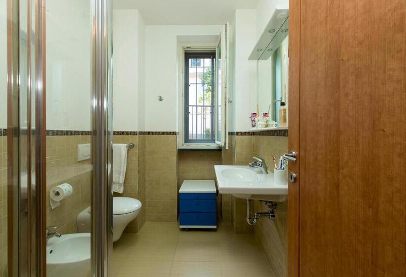 هتل La Finestra Sul Golfo Affittacamere