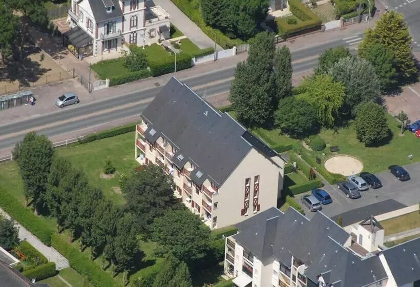 هتل Lagrange Vacances Les Residences