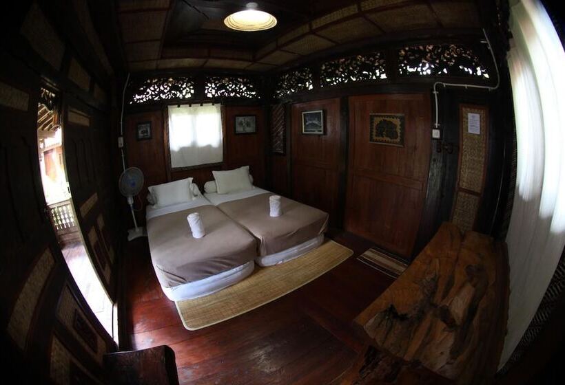 호텔 Omah Garengpoeng