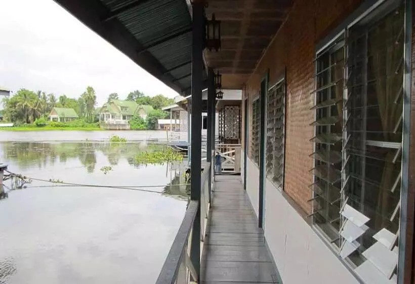 هتل Sugar Cane Guest House 1