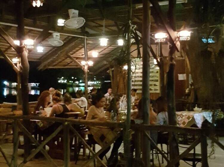 호텔 Sugar Cane Guest House 1