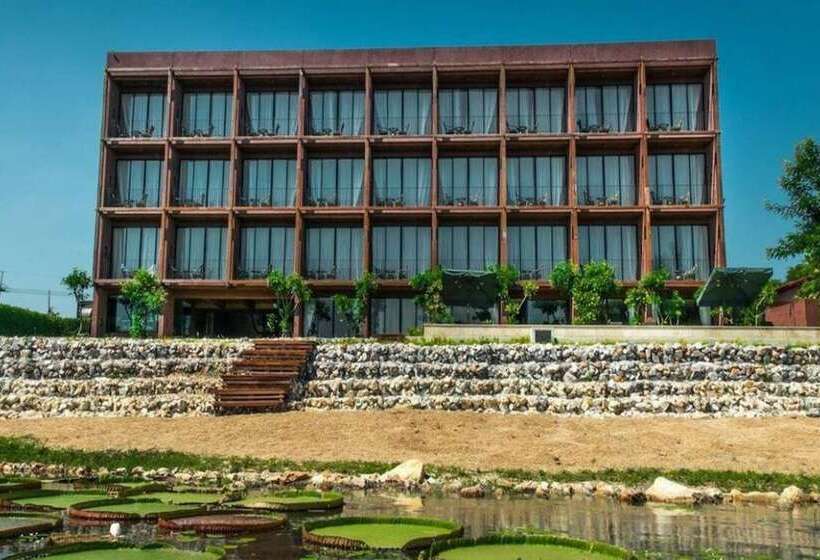 Hotel The Glory River Kwai