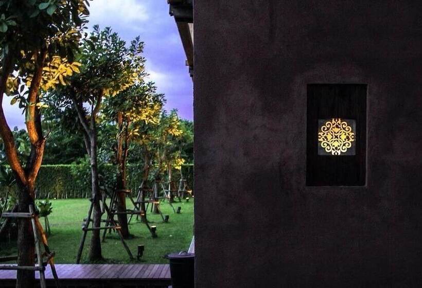 Hotel The Glory River Kwai