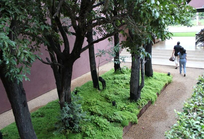 Hotel The Glory River Kwai