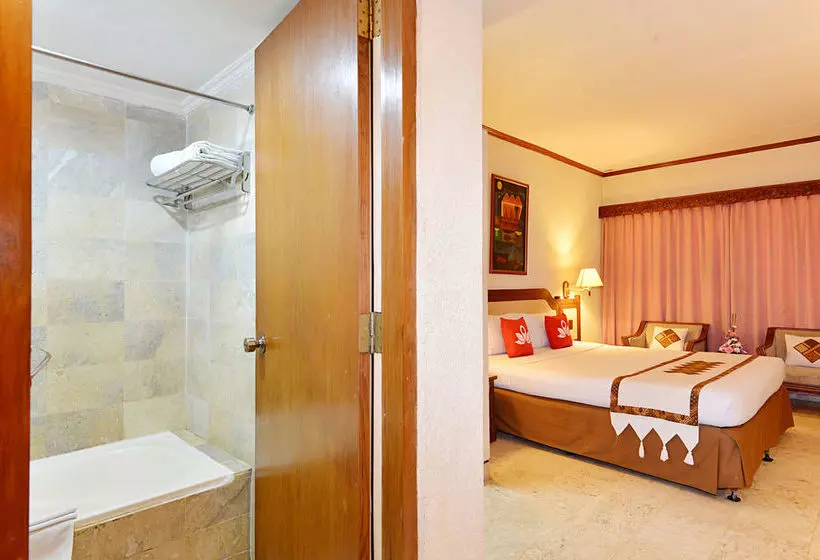 ホテル Zen Rooms Jogja Cendrawasih
