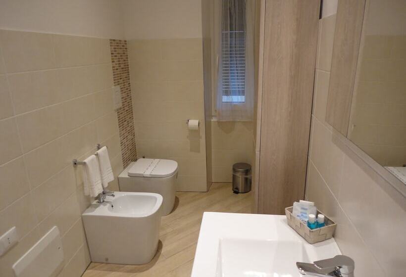 بنسيون Guest House Le Tre Spezie