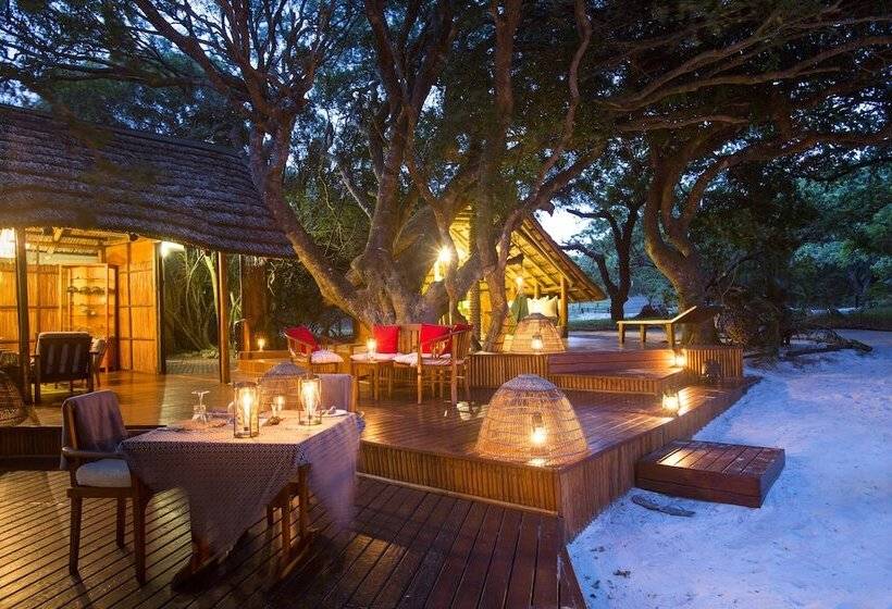 بنسيون Kosi Forest Lodge