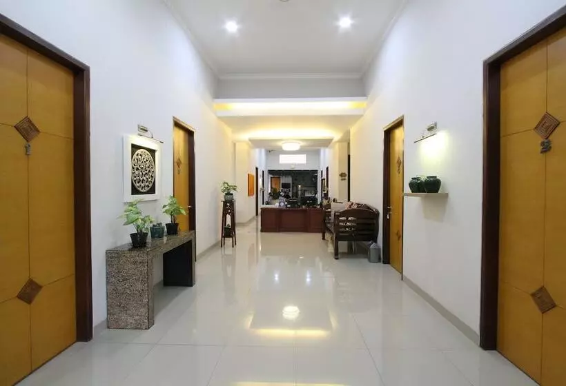 ペンション Natura Rumah Singgah Guest House