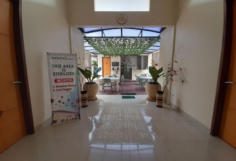 بنسيون Natura Rumah Singgah Guest House