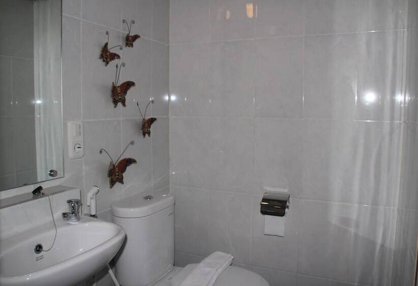 بنسيون Natura Rumah Singgah Guest House