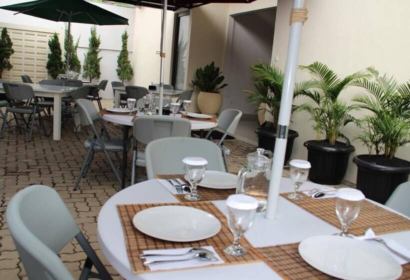 بنسيون Natura Rumah Singgah Guest House