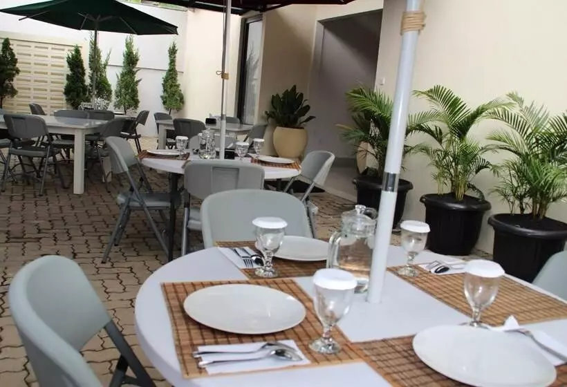 ペンション Natura Rumah Singgah Guest House