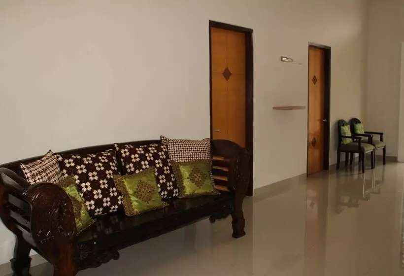 ペンション Natura Rumah Singgah Guest House