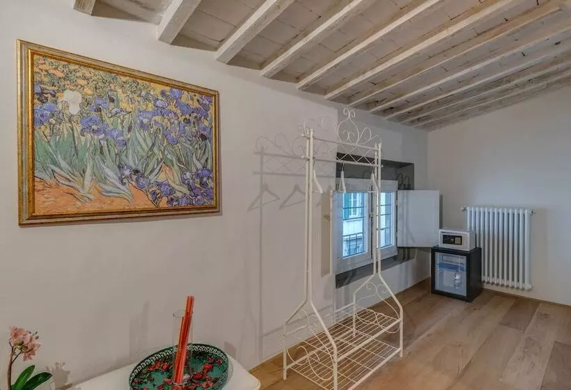 پانسیون Residenza D'epoca Historia Luxury Boutique