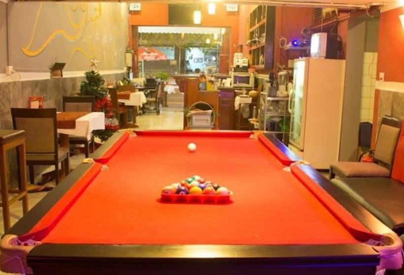 פנסיון Royal Guest House