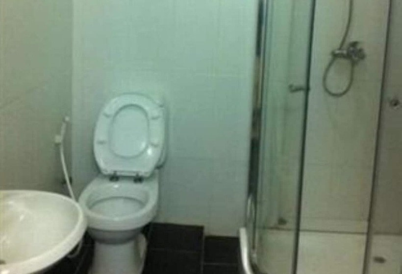 פנסיון Royal Guest House