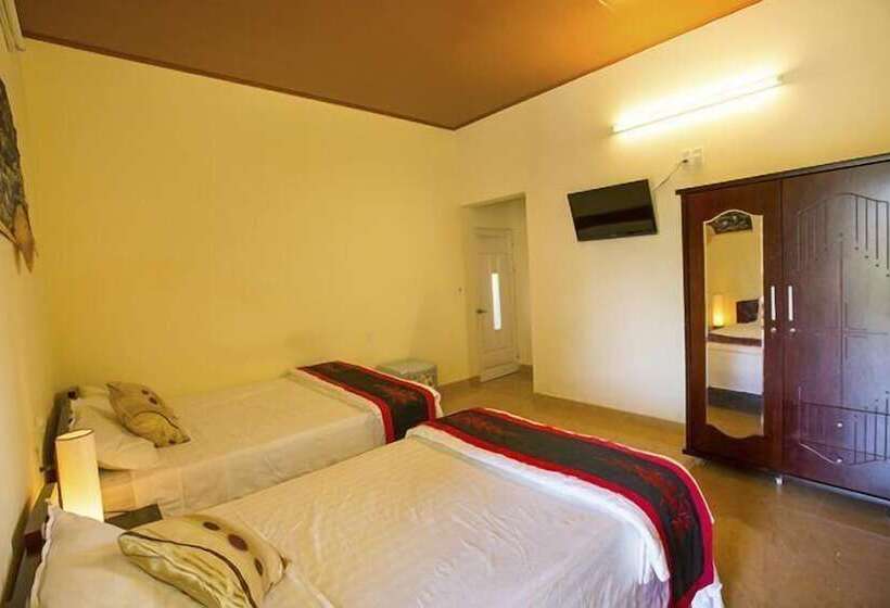 پانسیون Strawberry Garden Homestay