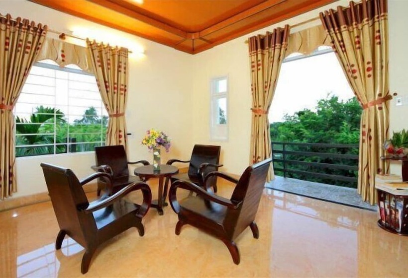 پانسیون Strawberry Garden Homestay