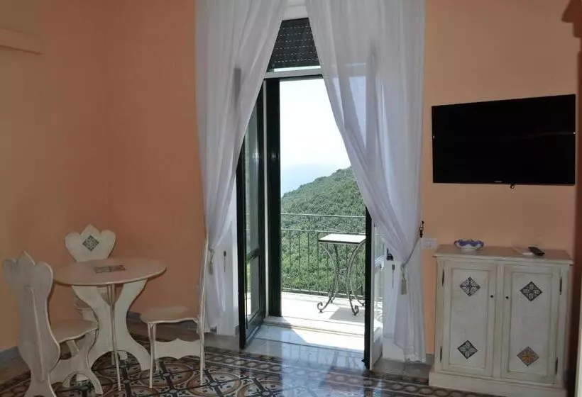 پانسیون Villa Verde Sul Mare