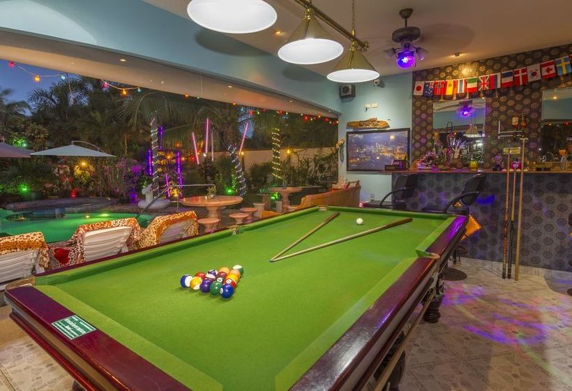 Relaxing Palm Pool Villa