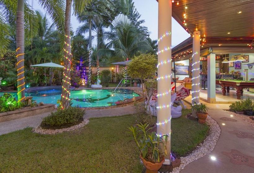 Relaxing Palm Pool Villa