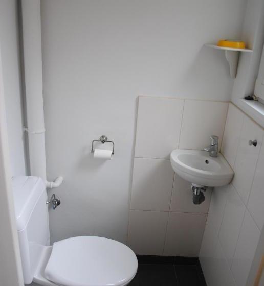 B&b Brussels Bed And Toast