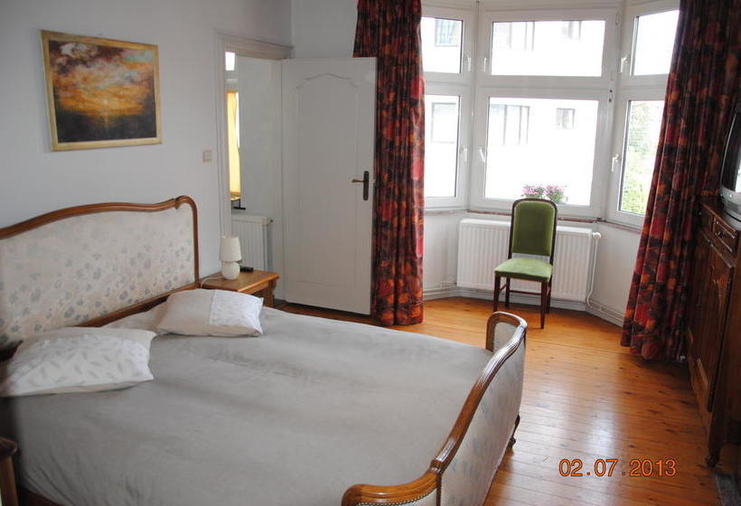 B&b Brussels Bed And Toast