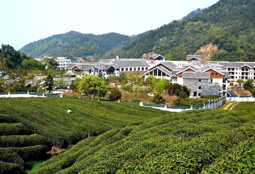 Hotelli Yangming Springs And Spa Resort